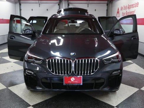 Used 2020 BMW X5 xDrive40i w/ M Sport Package image 27
