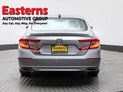 Used 2022 Honda Accord Sport Special Edition image 6