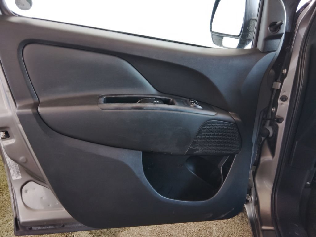 Used 2018 RAM ProMaster City Tradesman FWD image 15