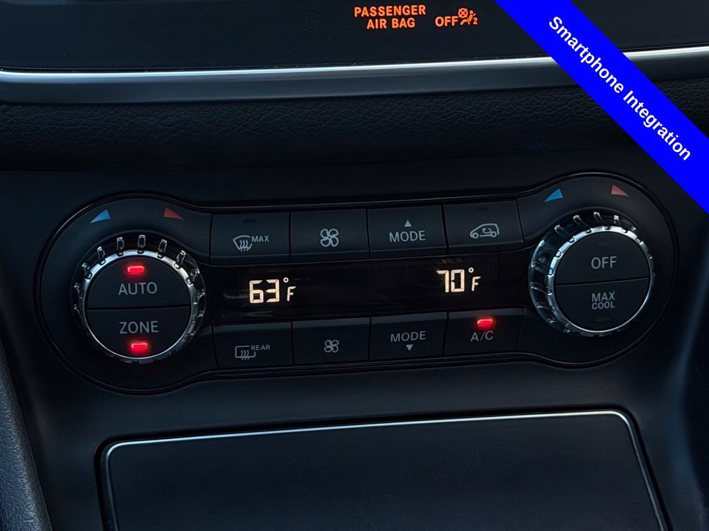 Used 2017 Mercedes-Benz CLA 250 image 16