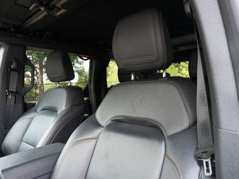 Used 2023 Ford Bronco Badlands AWD/4WD image 16