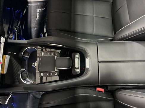 New 2025 Mercedes-Benz GLS 580 4MATIC image 10