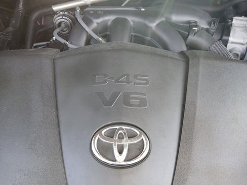 Used 2018 Toyota Highlander Limited Platinum image 36