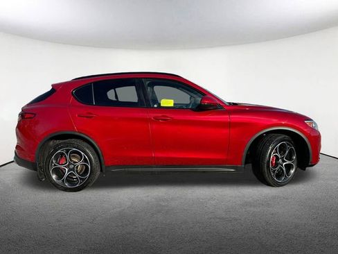 Used 2019 Alfa Romeo Stelvio Ti Sport w/ Quick Order Package 22S Sport image 17