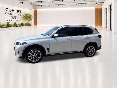 Used 2024 BMW X5 xDrive40i AWD/4WD image 5