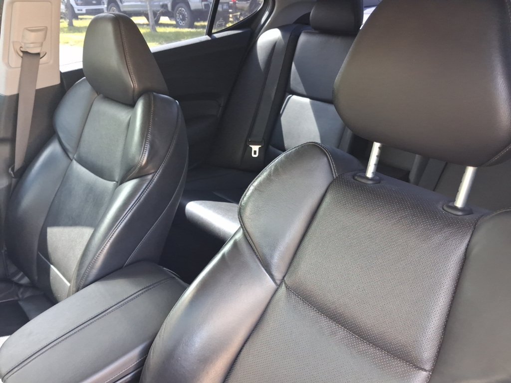Used 2016 Acura TLX w/ Technology Package FWD image 10