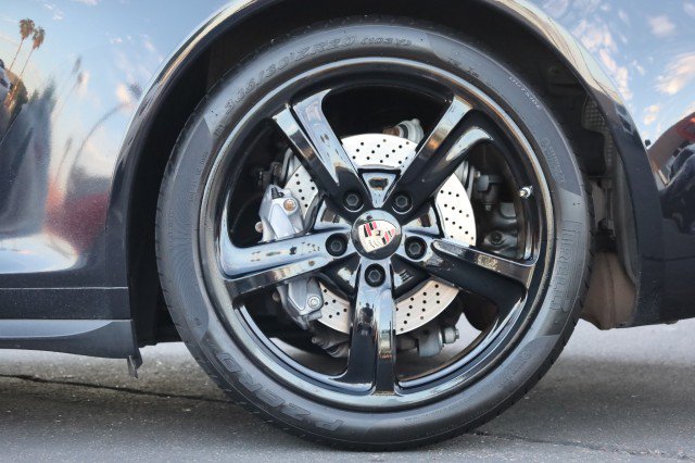 Used 2015 Porsche 911 Carrera 4 AWD/4WD image 57