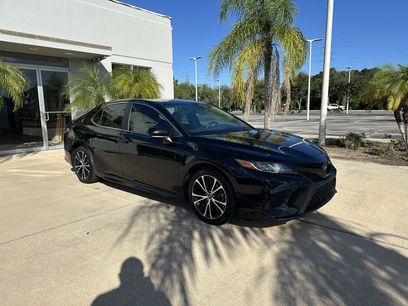 Used 2019 Toyota Camry SE