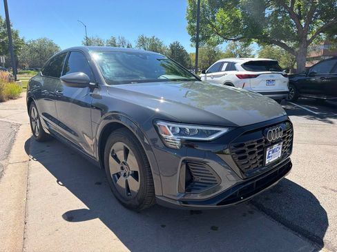 Used 2024 Audi Q8 e-tron Premium AWD/4WD image 7