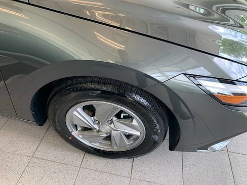 New 2026 Hyundai Elantra SE FWD image 22