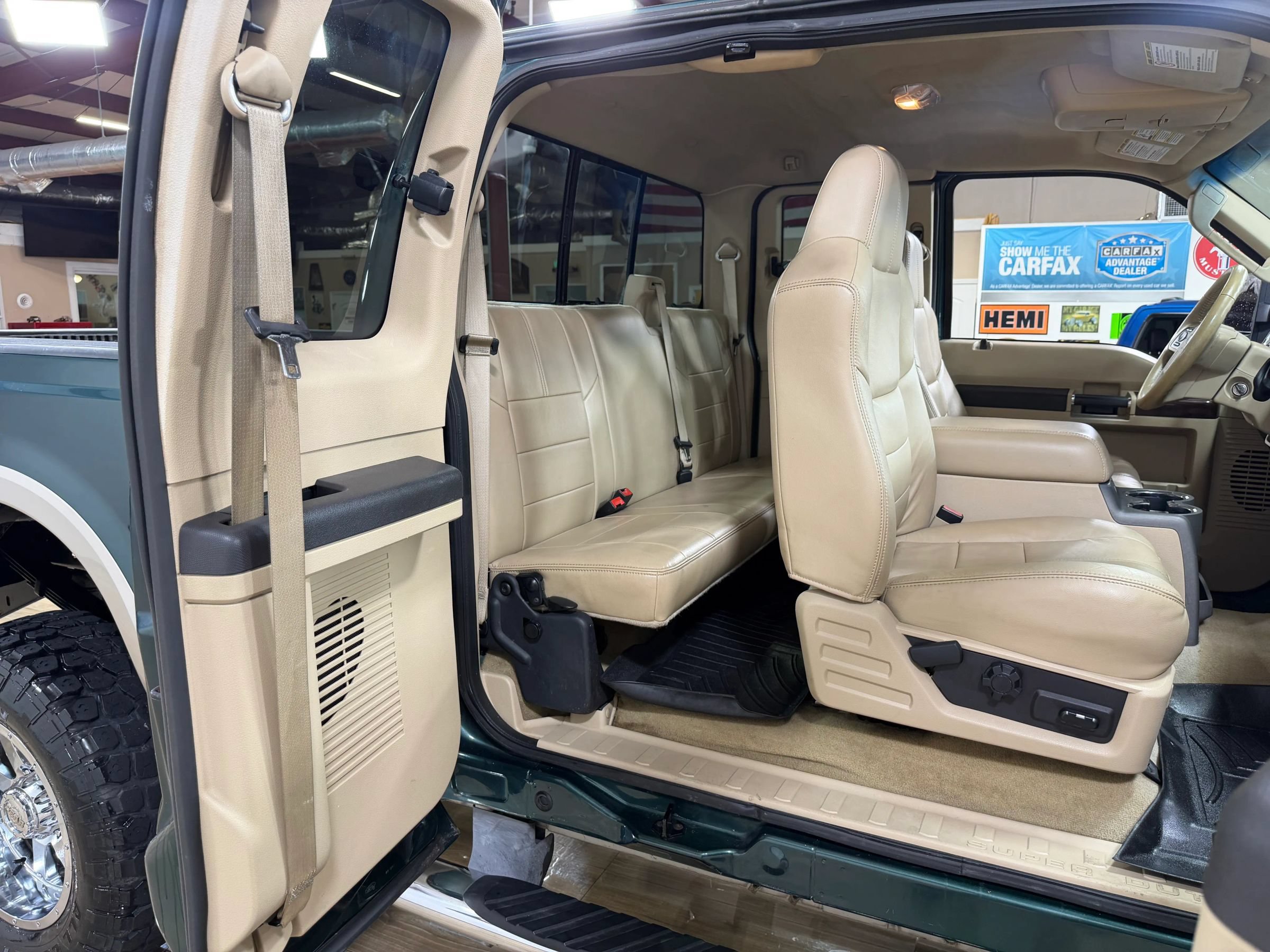 Used 2008 Ford F250 Lariat AWD/4WD image 21