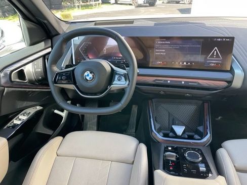Used 2026 BMW X3 xDrive30i w/ Premium Package AWD/4WD image 9