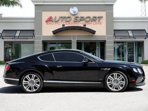 Used 2016 Bentley Continental GT image 4