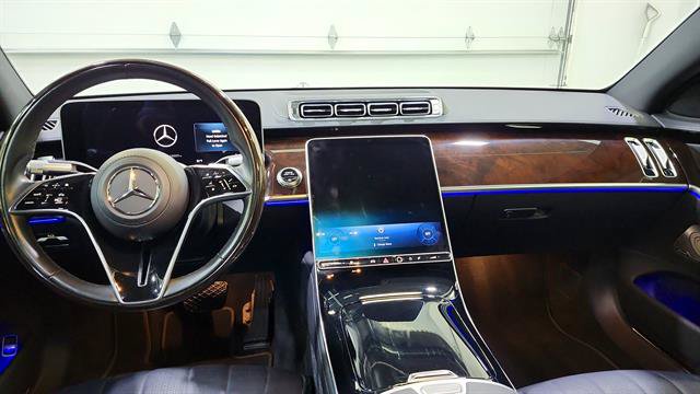 Used 2025 Mercedes-Benz S 500 4MATIC image 24