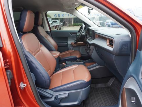 Used 2022 Ford Maverick Lariat w/ Lariat Luxury Package FWD image 22