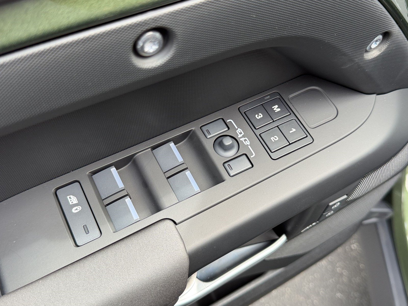 New 2026 Land Rover Defender 110 S AWD/4WD image 26