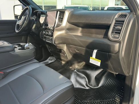 New 2026 RAM 2500 Tradesman AWD/4WD image 6