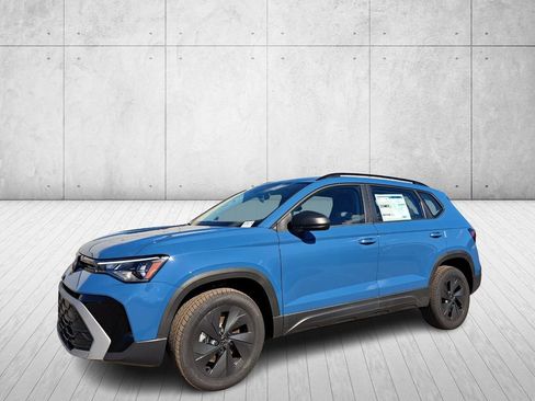 New 2026 Volkswagen Taos S image 8