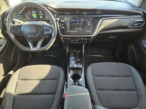 Used 2022 Chevrolet Bolt EUV LT image 11