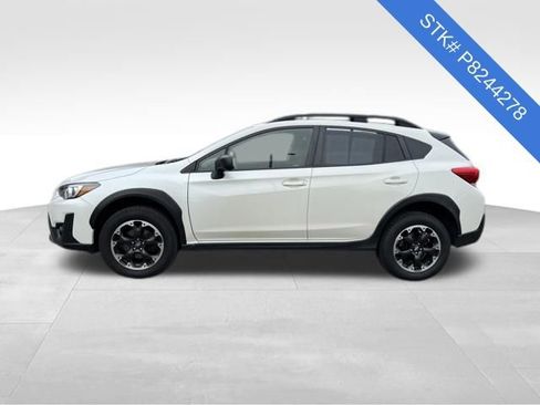 Used 2023 Subaru Crosstrek 2.0i image 4