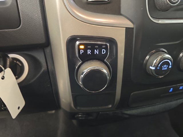 Used 2017 RAM 1500 Classic SLT RWD image 25