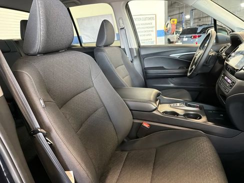 Certified 2026 Honda Ridgeline Sport image 30