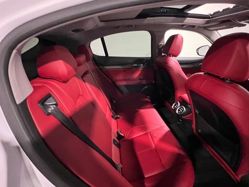 Used 2021 Alfa Romeo Stelvio Ti w/ Nero Edizione image 46