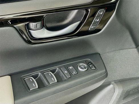 Certified 2025 Honda CR-V EX-L image 21
