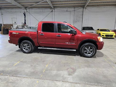 Used 2014 Nissan Titan PRO-4X image 17