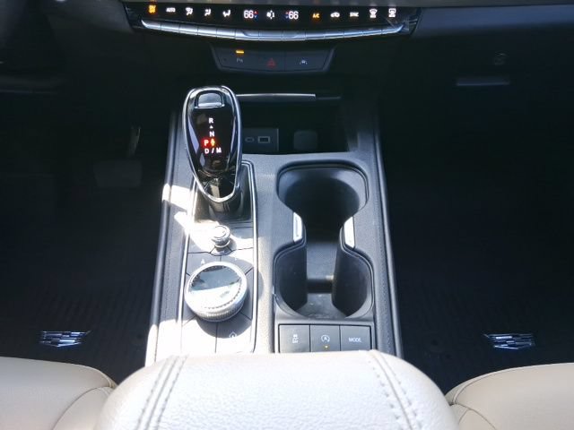 Certified 2024 Cadillac XT4 Luxury w/ LPO, Floor Liner Package FWD image 14