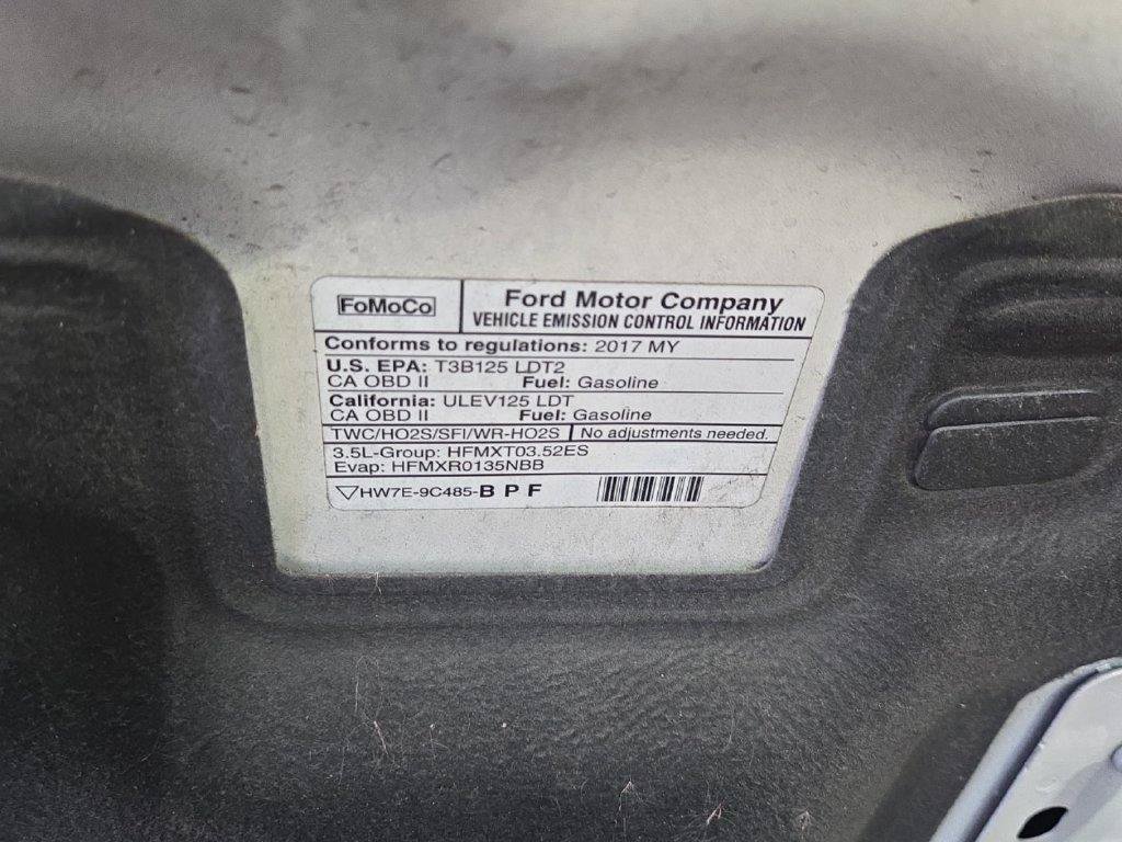 Used 2017 Ford Edge Titanium w/ Equipment Group 302A FWD image 22