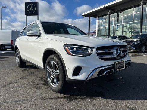 Certified 2022 Mercedes-Benz GLC 300 4MATIC image 1