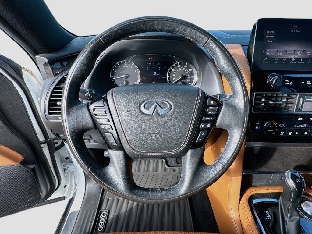 Used 2022 INFINITI QX80 Sensory w/ All-Season Package RWD image 11