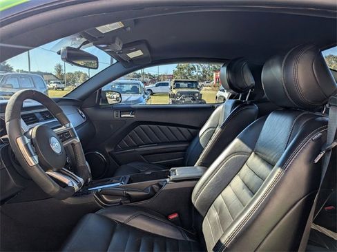 Used 2013 Ford Mustang Premium w/ V6 Performance Pkg image 16