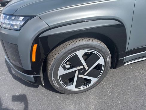 New 2026 Hyundai Ioniq 9 Limited image 27