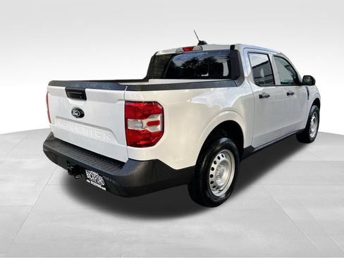 Used 2025 Ford Maverick XL w/ Equipment Group 101A AWD/4WD image 5