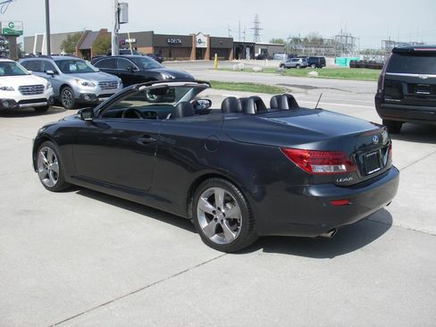 Used 2010 Lexus IS 250C image 7