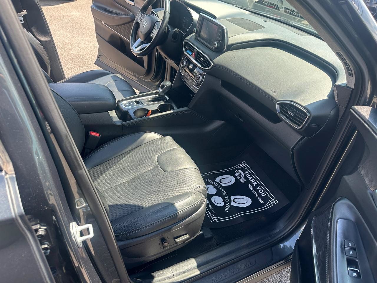 Used 2020 Hyundai Santa Fe SEL w/ Convenience + Premium Package AWD/4WD image 22