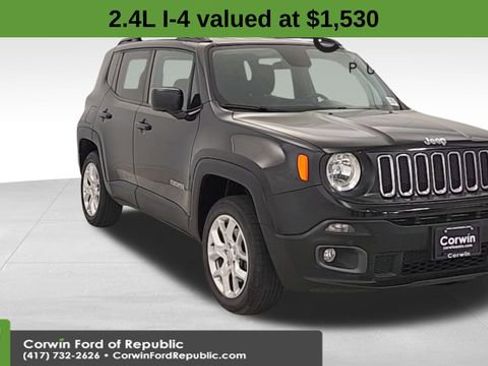 Used 2018 Jeep Renegade Latitude w/ Cold Weather Group image 1