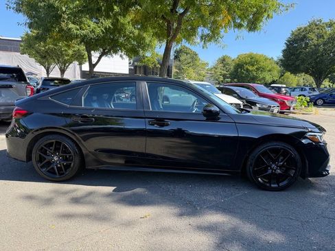 Used 2024 Honda Civic Sport image 5
