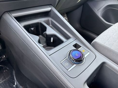 New 2025 Volkswagen Tiguan S image 12