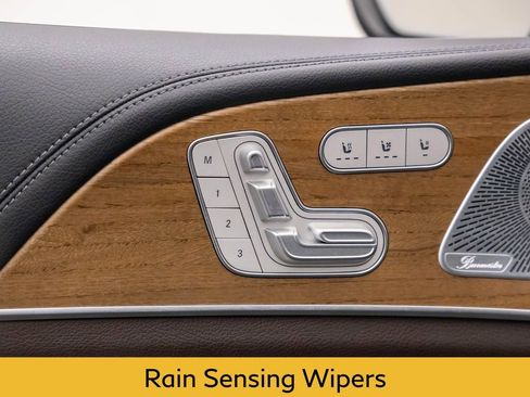 Used 2021 Mercedes-Benz GLS 450 4MATIC image 14