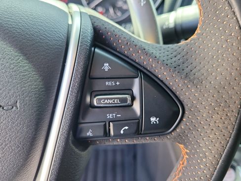 Used 2023 Nissan Maxima SR w/ Sport Mat Group FWD image 18