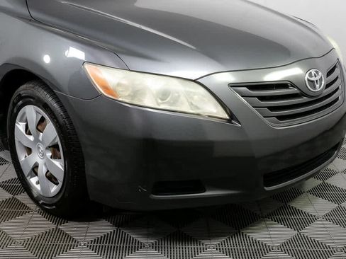 Used 2007 Toyota Camry LE FWD image 32