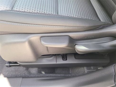 New 2026 Chevrolet Trax LT w/ Driver Confidence Package image 24