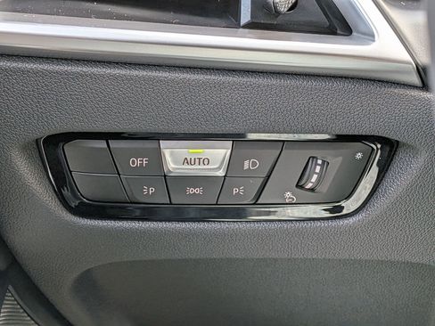 New 2026 BMW 330i w/ M Sport Package image 18