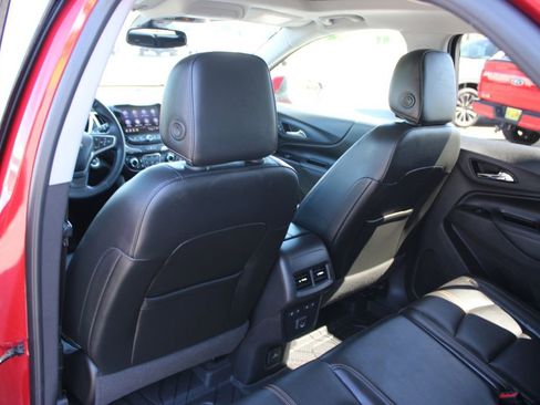 Used 2023 Chevrolet Equinox Premier AWD/4WD image 27