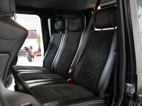 Used 2017 Mercedes-Benz G 550 Squared image 21