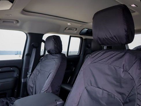 Used 2024 Land Rover Defender 110 S image 12