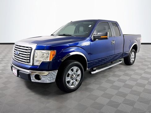 Used 2011 Ford F150 XLT w/ XLT Chrome Pkg RWD image 3